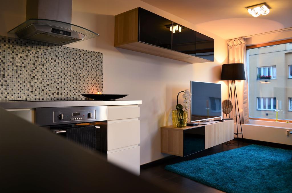 Apartments Palmovka Praag Buitenkant foto