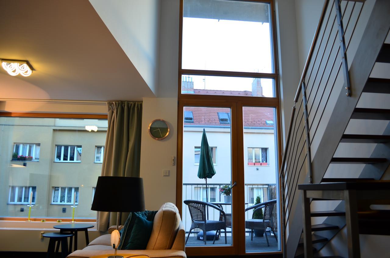 Apartments Palmovka Praag Buitenkant foto